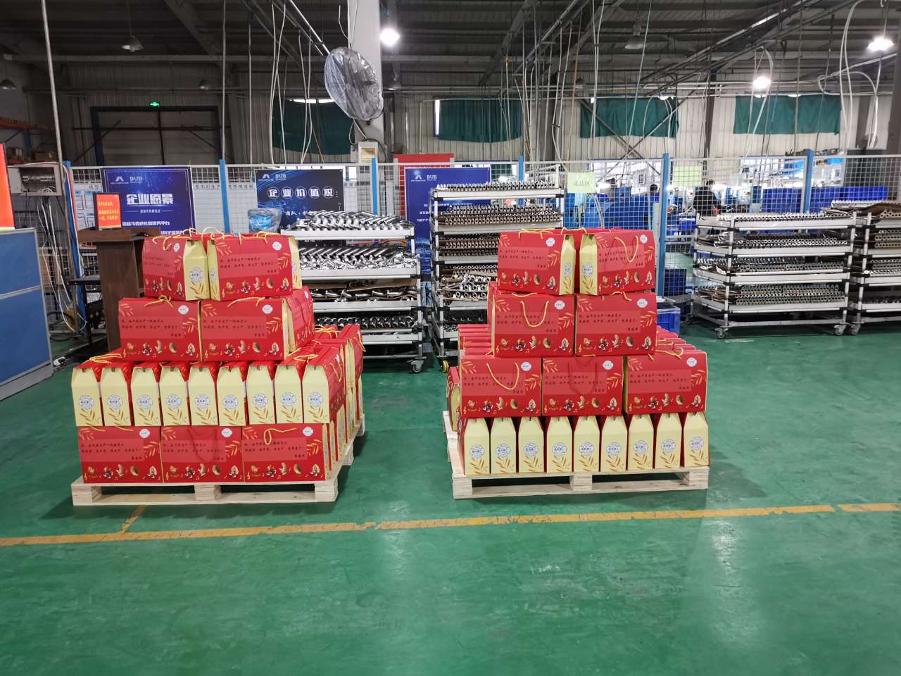 �᳹����������ȫ��ȷ������������һ��Ա��